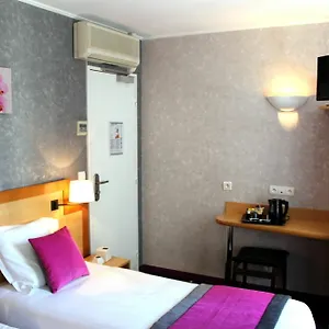 Du Chemin 3*, Paris France